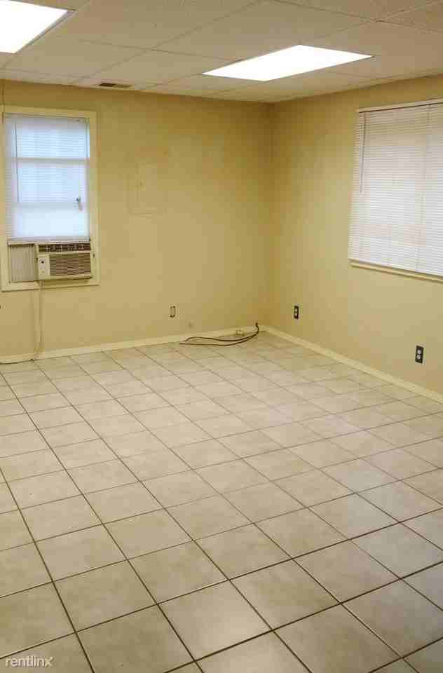 344 N Cherry St - Photo 2 of 6