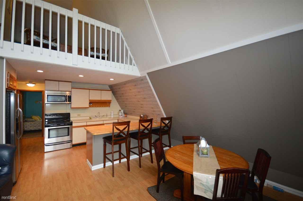 1725 Point View Dr - Photo 3 of 10