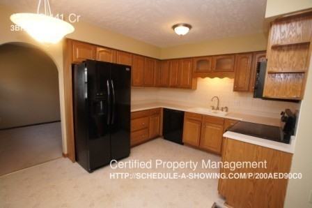 1523 S 141st Cir - Photo 3 of 17