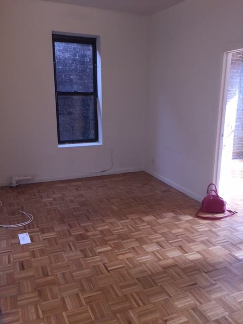 8th Ave & W 21st St #5B