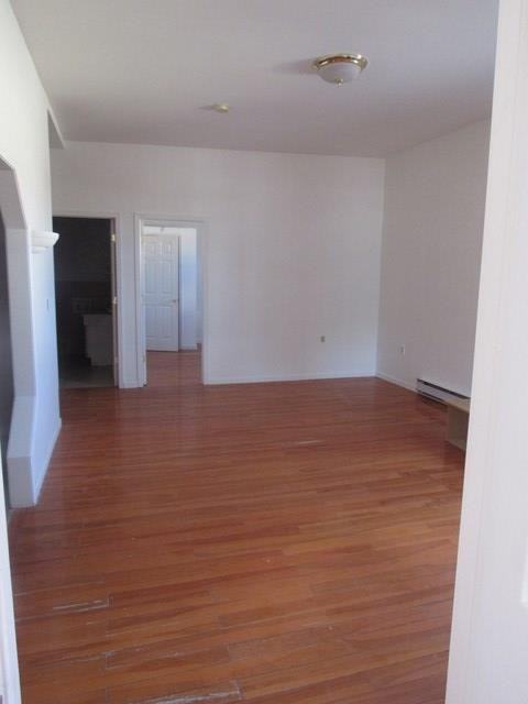 251-201 Desmond St - Photo 3 of 8