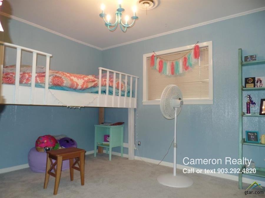 504 Tamy St - Photo 2 of 11