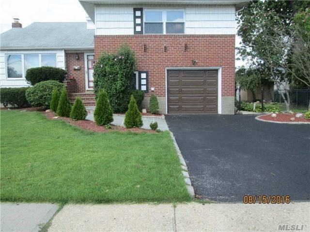 1 Sylvia Rd - Photo 2 of 14