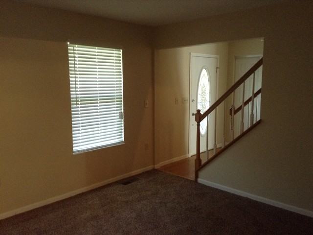 3006 Monarch Dr - Photo 2 of 17