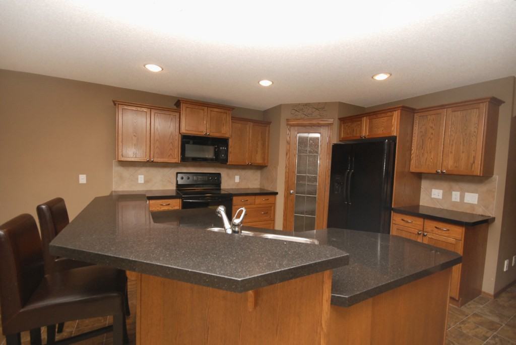 151 Brightondale Crescent Southeast - Photo 3 of 29