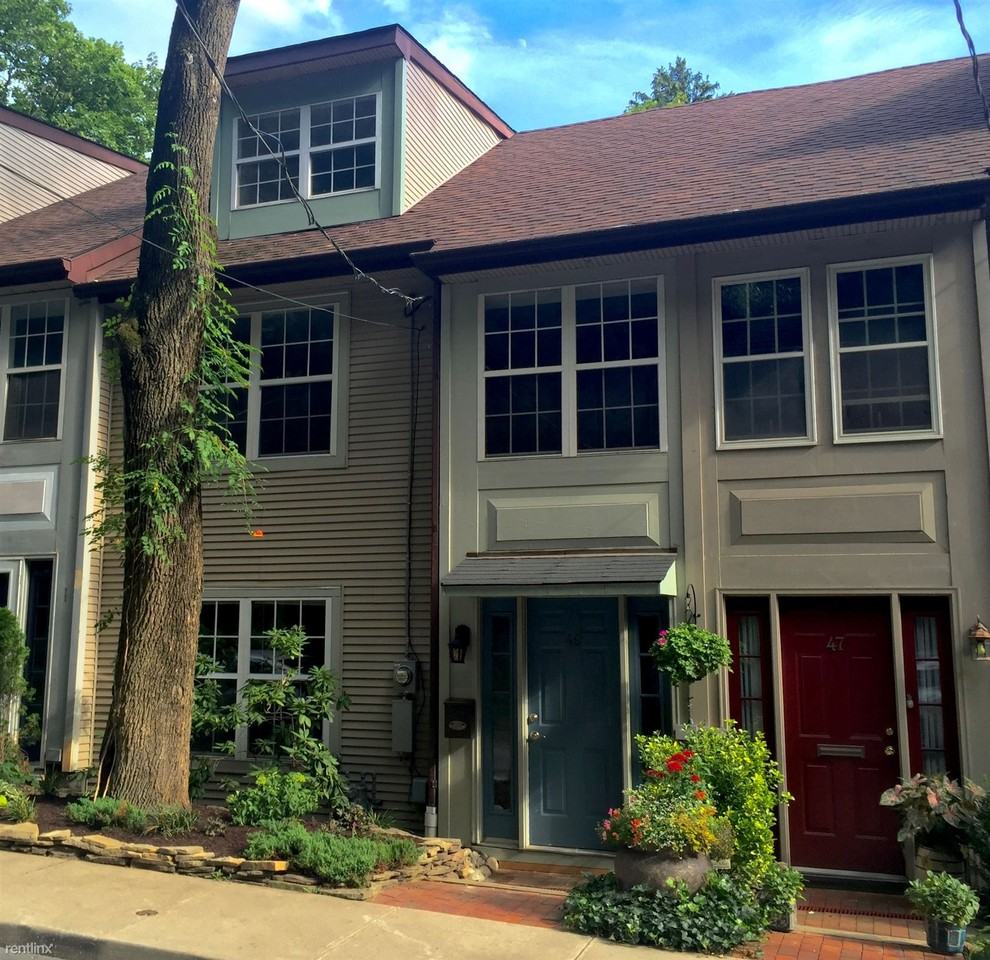 49 Quarry St - Photo 2 of 10