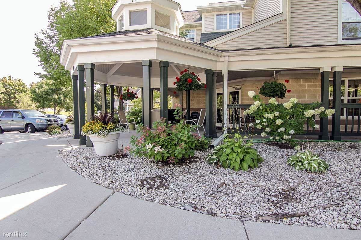 Waterview of Sheboygan Senior Apartments - Photo 2 of 10