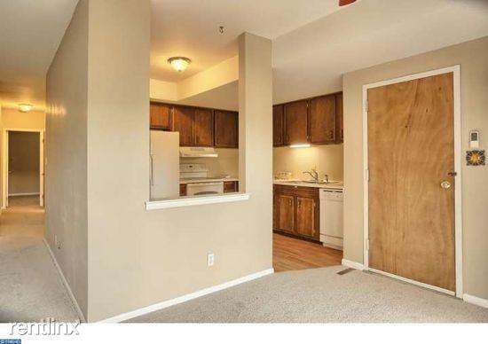 7 Fairway Rd - Photo 3 of 16