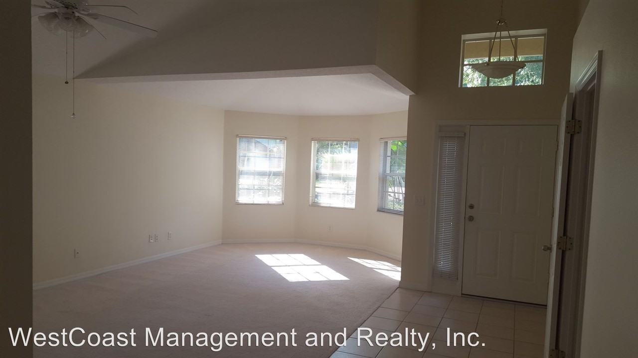 4627 Dunnie Dr - Photo 2 of 14