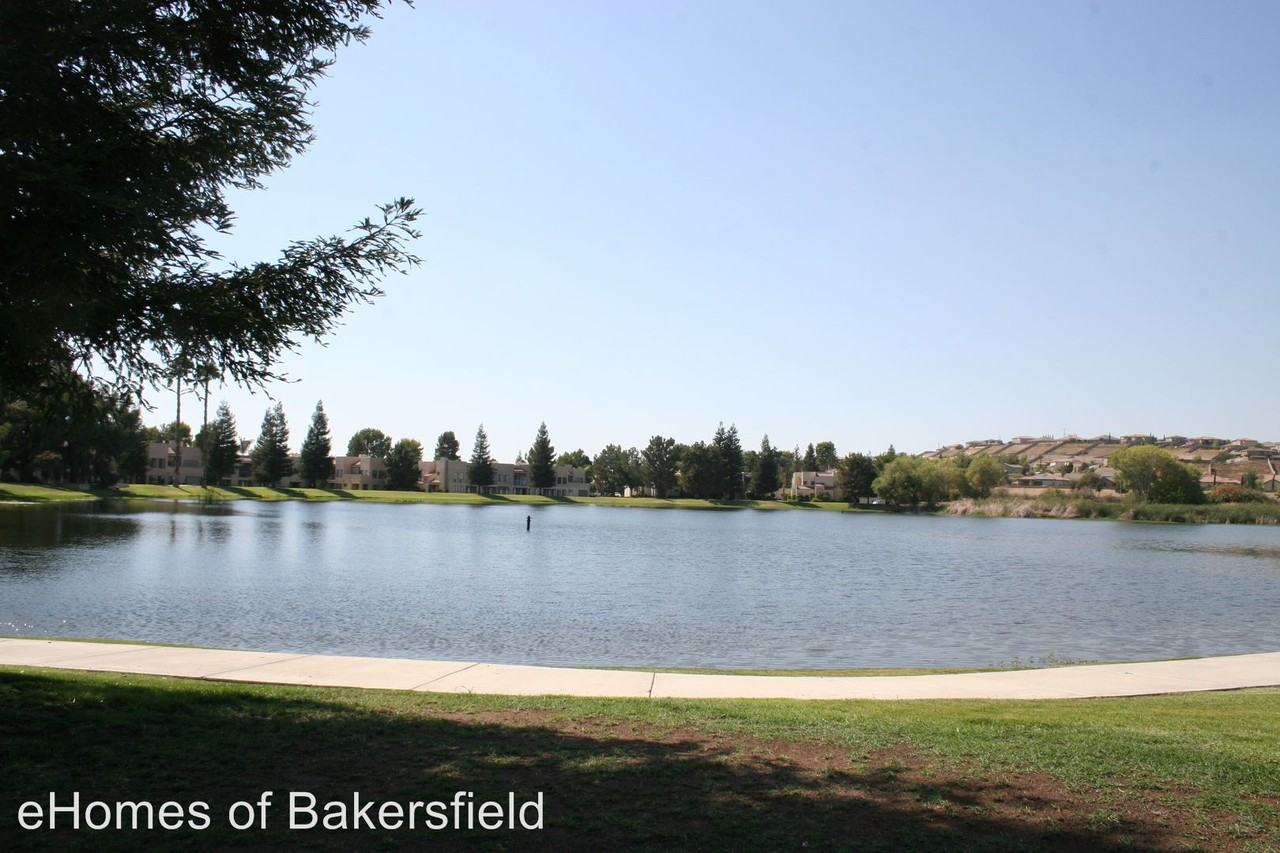 14715 Las Palmas Dr - Photo 2 of 39
