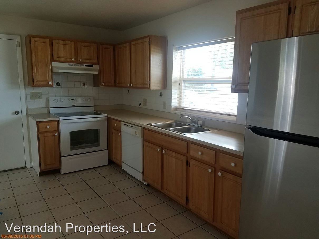3141 Little Sound Dr - Photo 2 of 13