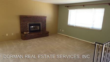 6731 Hampton Dr - Photo 2 of 9