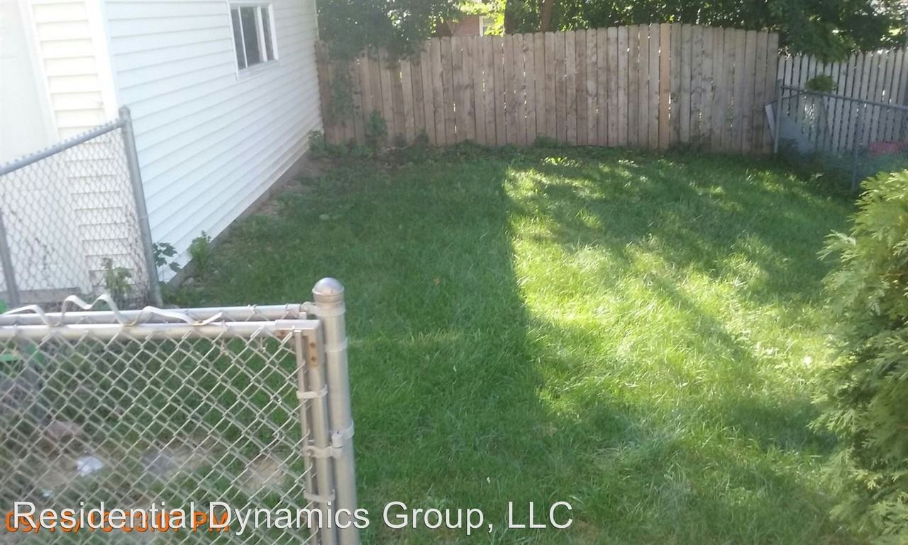 214 Prospect Ave - Photo 2 of 17