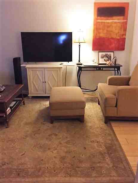 2146 Patrick Henry Drive - Photo 3 of 11