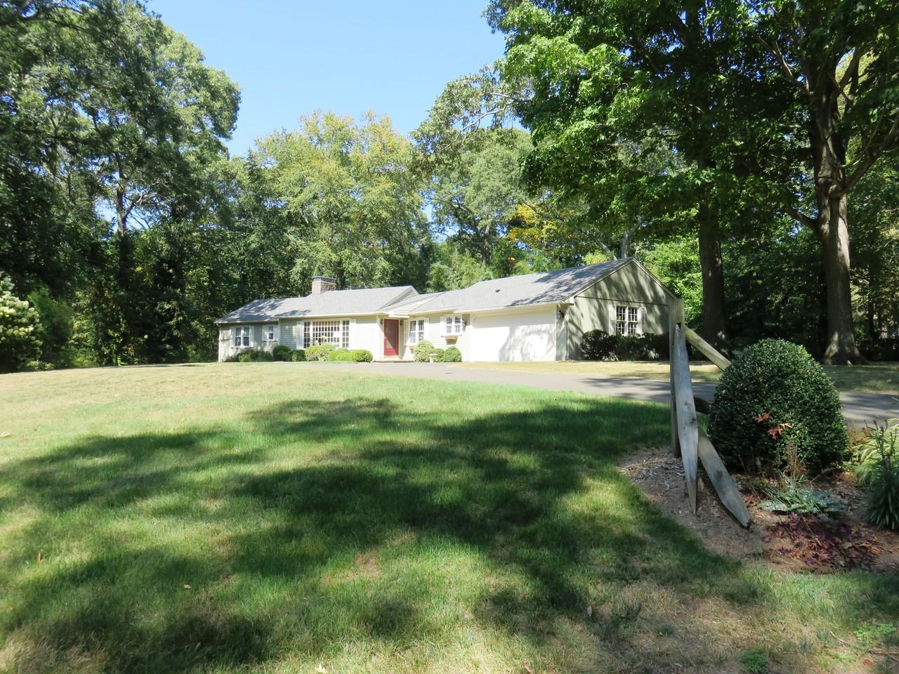 14 Overlook Dr - Photo 2 of 17