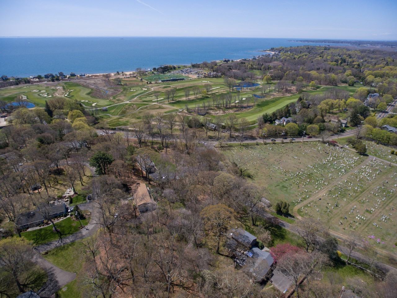 14 Overlook Dr - Photo 3 of 17