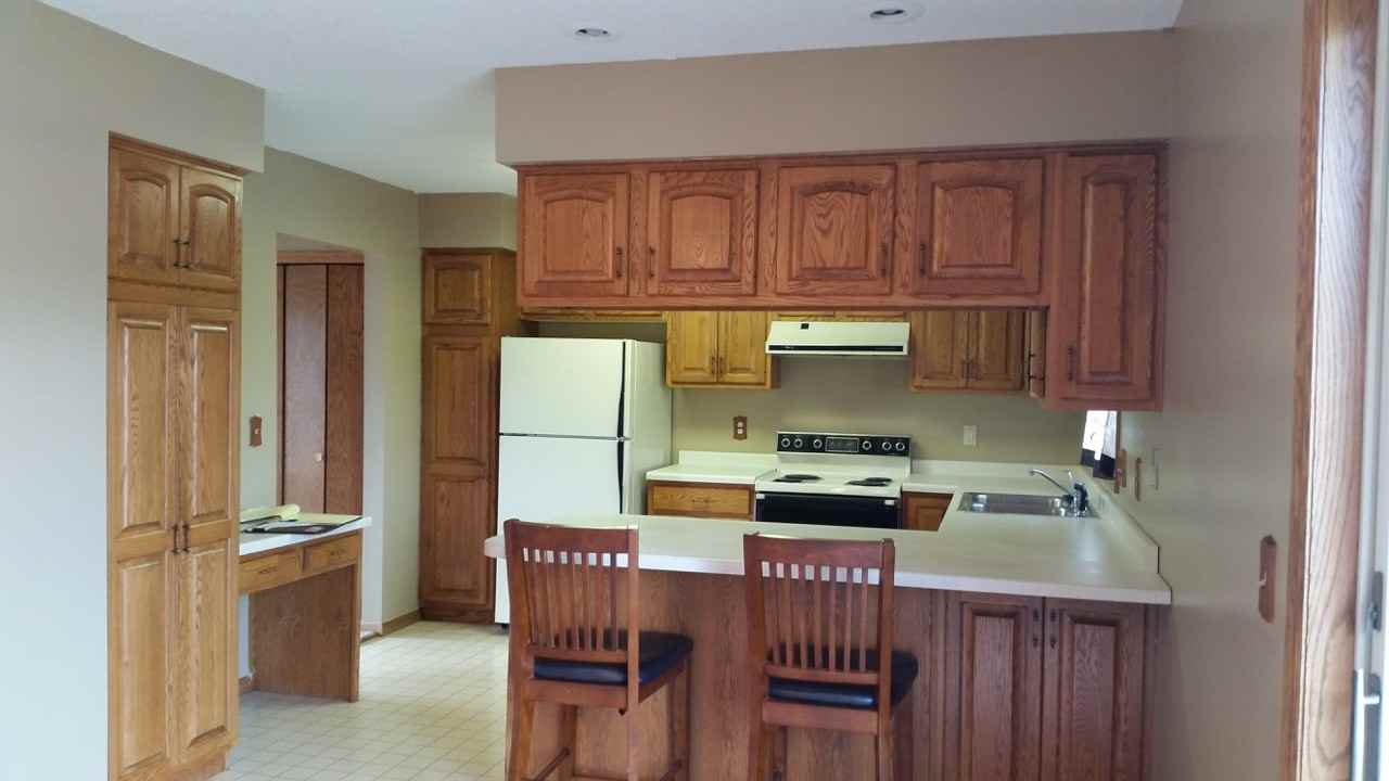 3835 64th St E - Photo 3 of 11