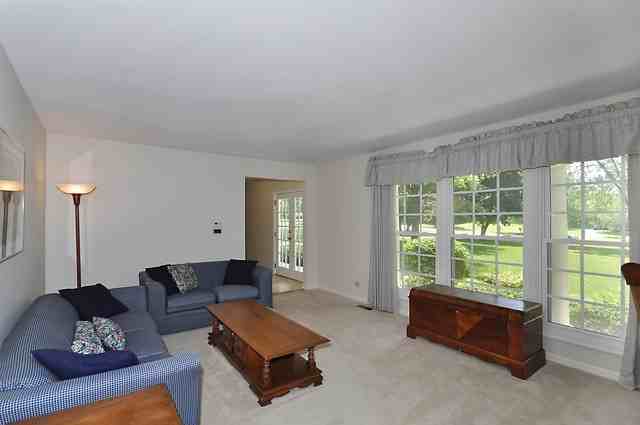 6 Buckthorn Rd - Photo 3 of 25