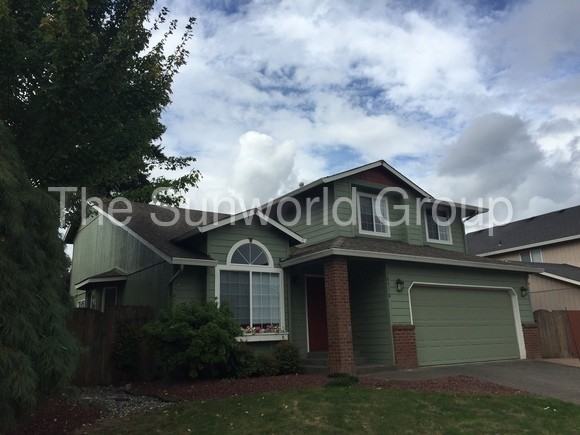 10910 NE 36th Ct - Photo 2 of 24