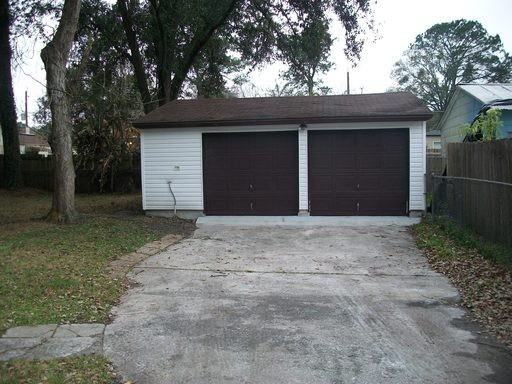 4610 Sussex Ave - Photo 2 of 11