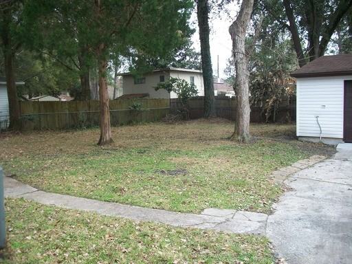 4610 Sussex Ave - Photo 3 of 11