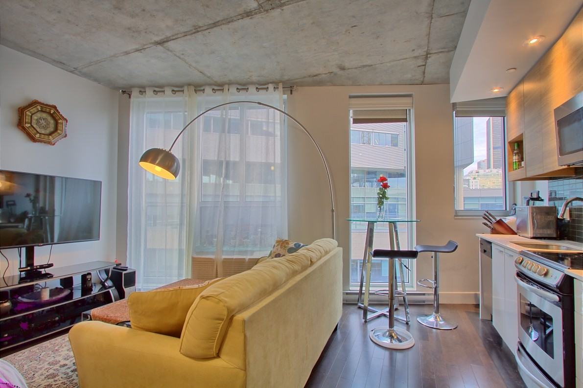 888 Rue Wellington #603 - Photo 2 of 14