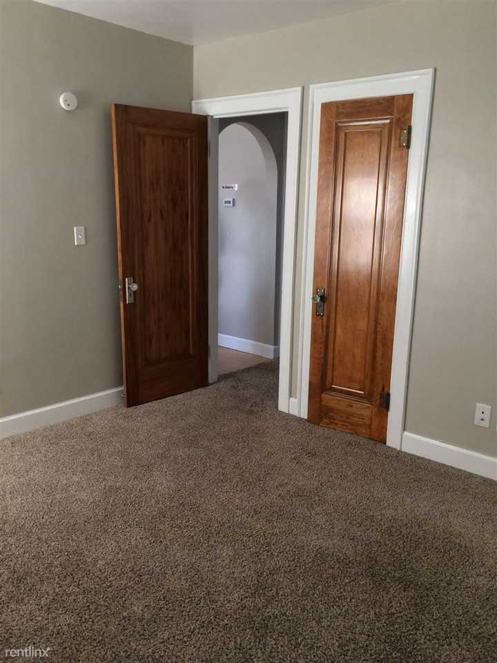 238 E Nepessing St - Photo 3 of 10