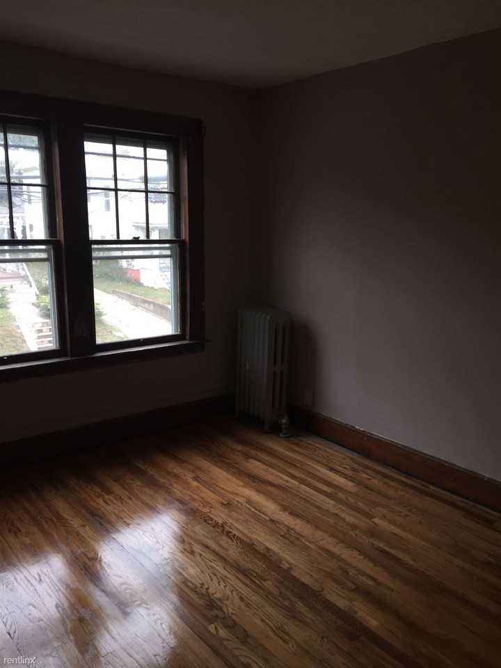 86 Winthrop St - Photo 2 of 24
