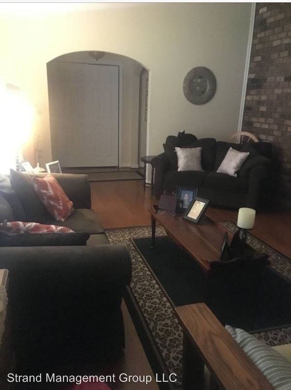 550 Wildewood Ave - Photo 3 of 6