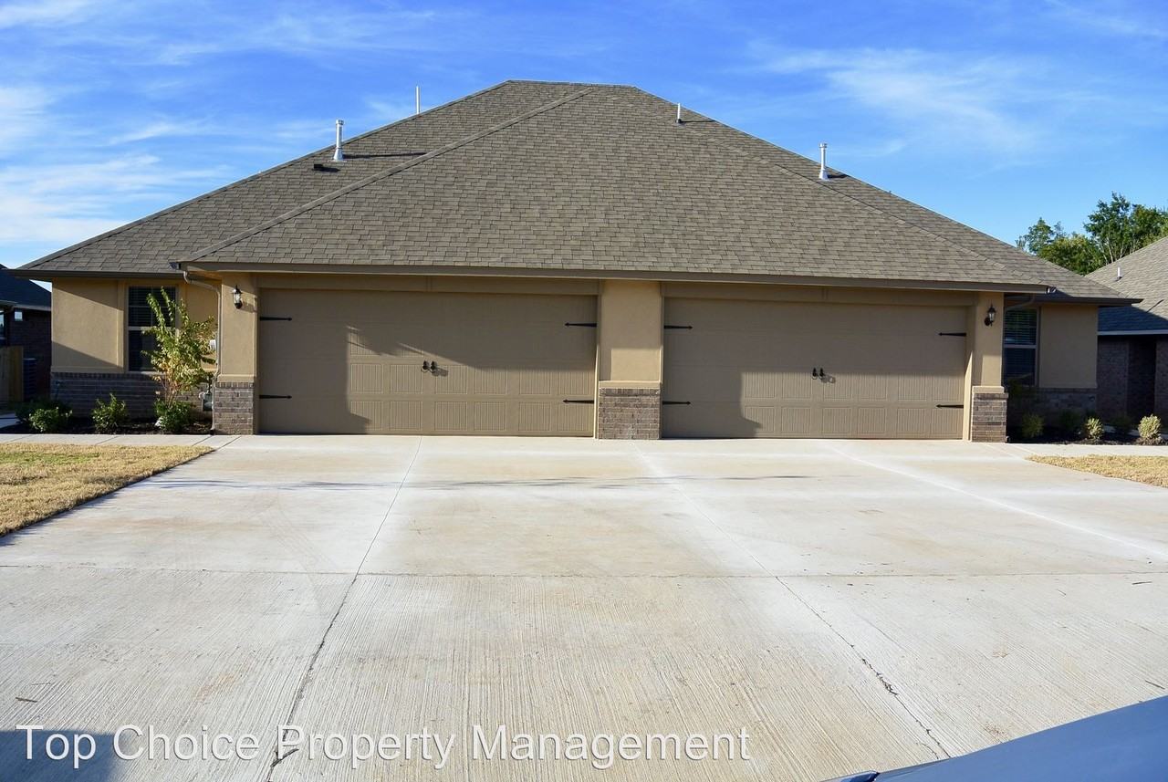 11205 Coachmans Rd - Photo 3 of 24