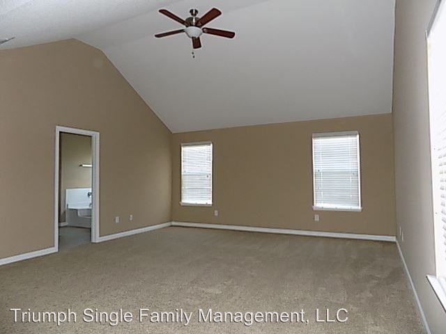 2037 Ivy Fork Ln - Photo 2 of 11