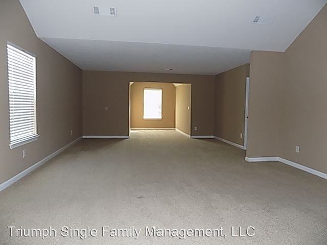 2037 Ivy Fork Ln - Photo 3 of 11