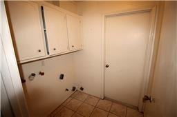 22818 Canyon Lake Dr - Photo 3 of 8