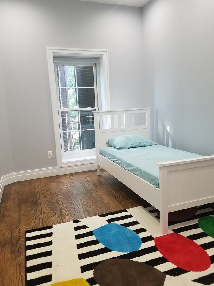 43 Cornelia Street #3A - Photo 3 of 9