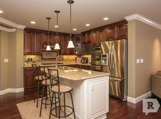 2735 Eulalie Dr - Photo 2 of 4