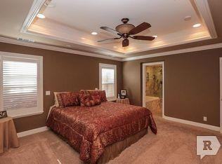 2735 Eulalie Dr - Photo 3 of 4