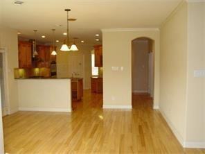 2709 Paradise Ct - Photo 3 of 19