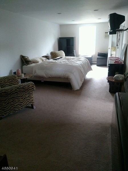 323 Cedar Grove Ln - Photo 3 of 6