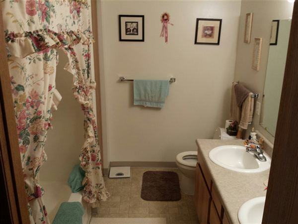 Eagles Wood & Trace and Eagles Wood Senior - Photo 3 of 9