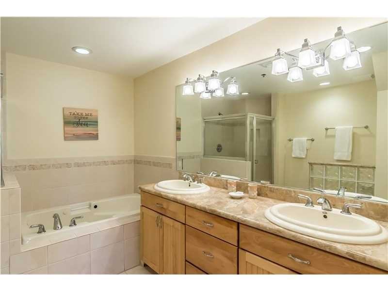 4216 Sea Grape Drive - Photo 2 of 10