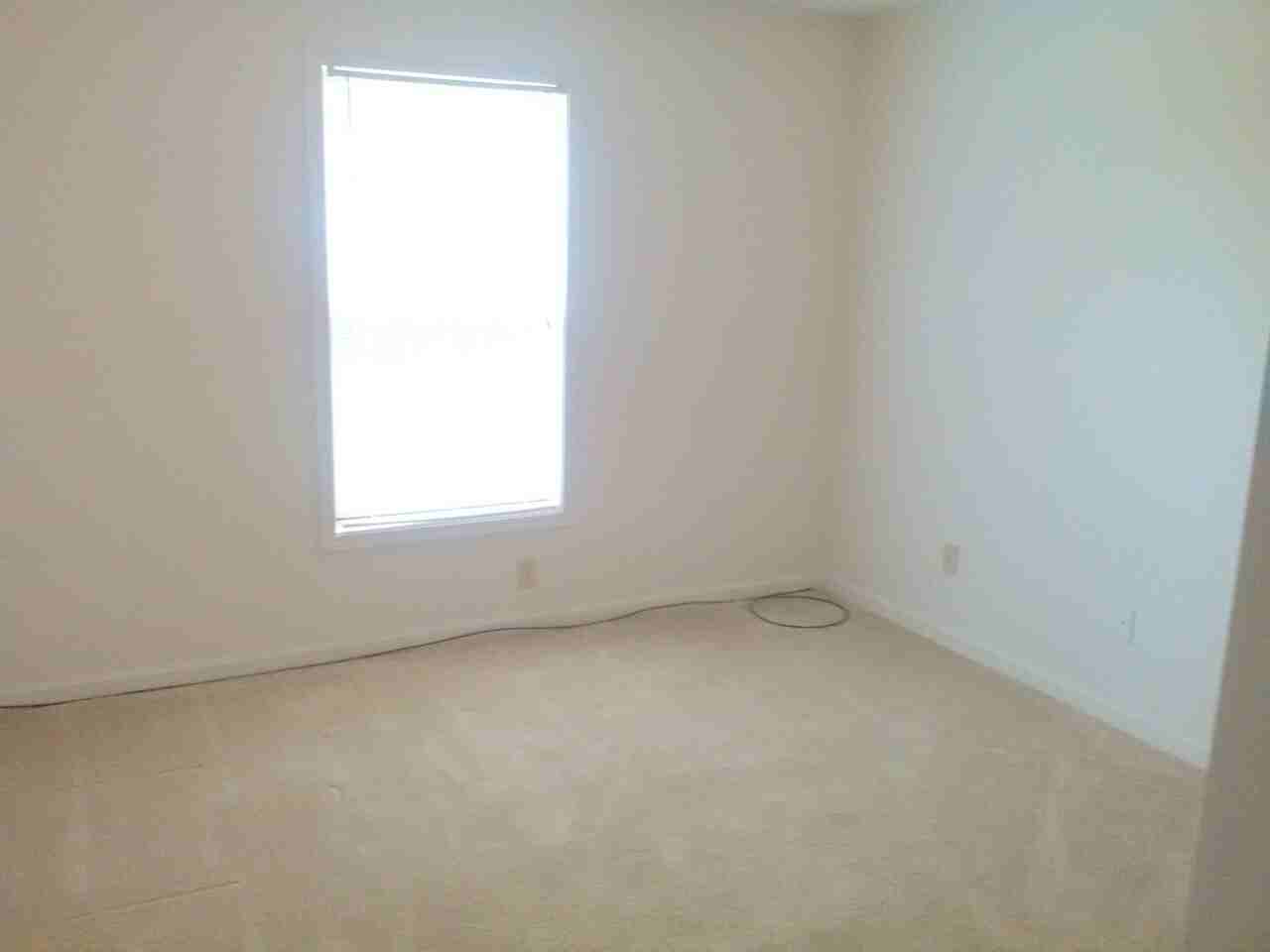 417 Skyview Lane - Photo 3 of 18