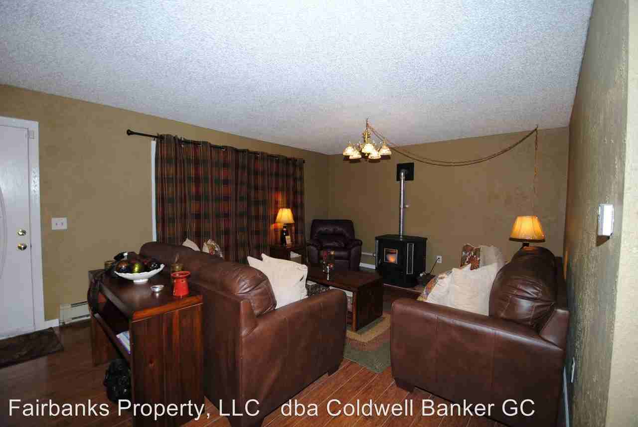 5320 Decathlon Ave - Photo 3 of 24