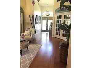 2401 Greenwillow Dr - Photo 3 of 23