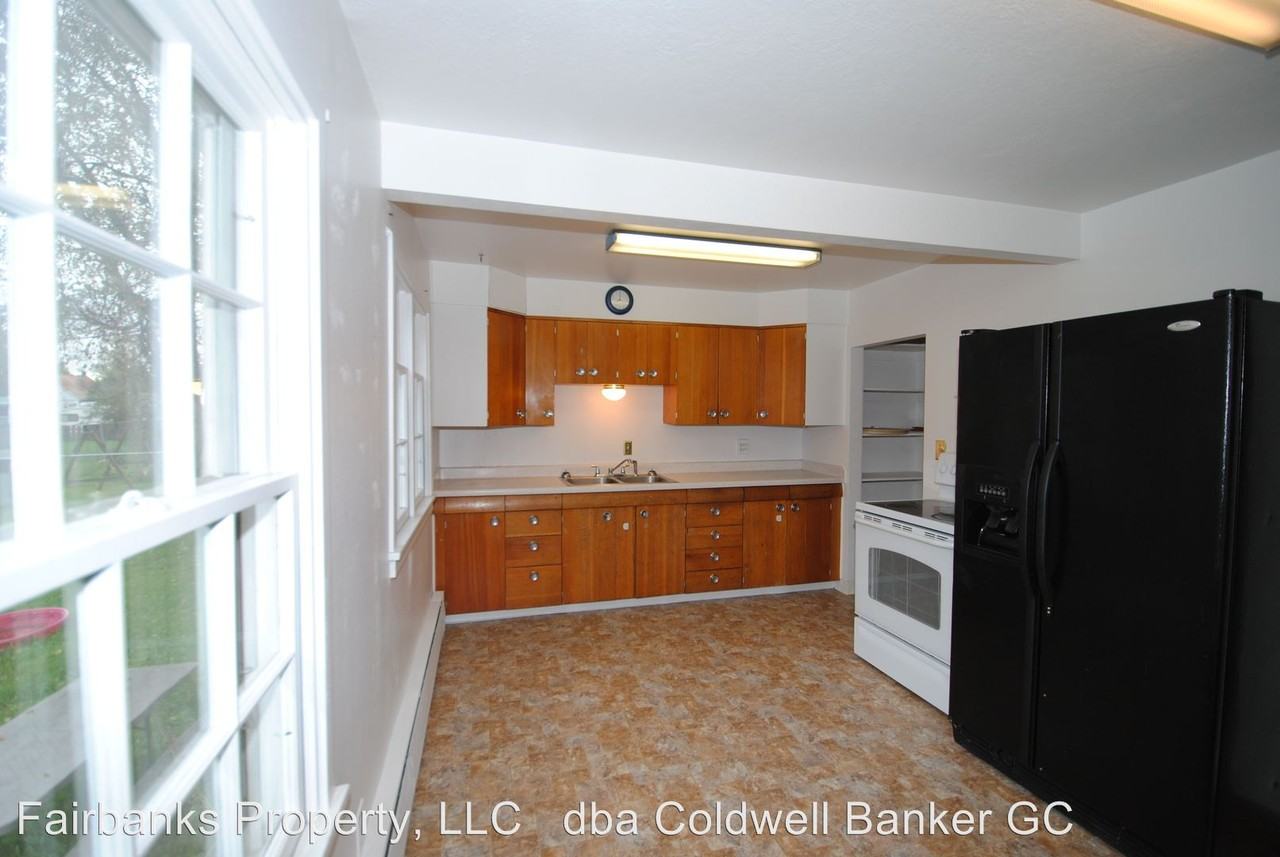 1232 9th Ave - Photo 2 of 12