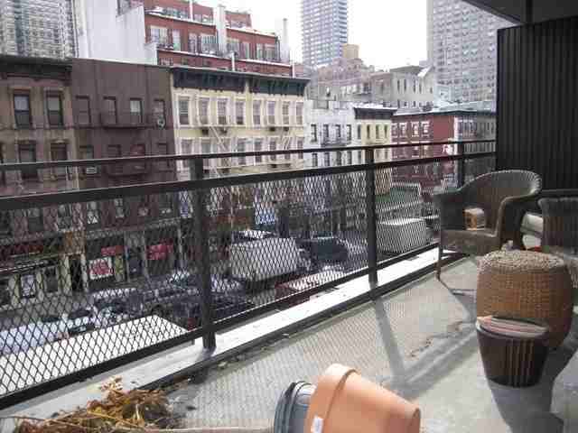 Alcove Studio W & Balcony #2c - Photo 5 of 5