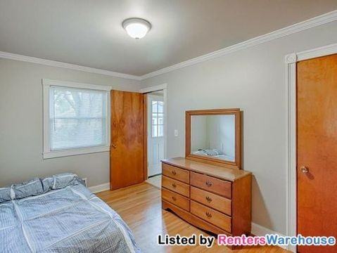 2074 Emerald Ln - Photo 2 of 20