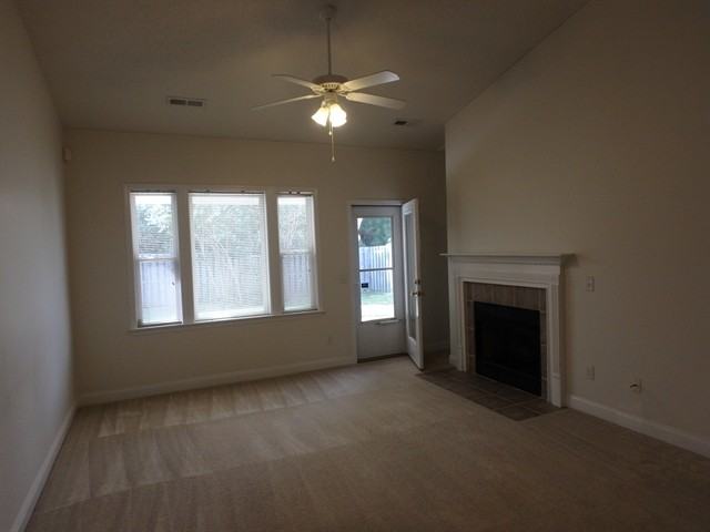 4604 Pineview Dr - Photo 3 of 11