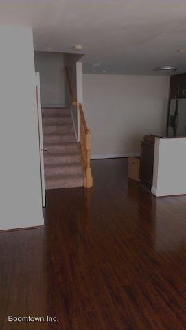 2120 Bristol Dr - Photo 3 of 9