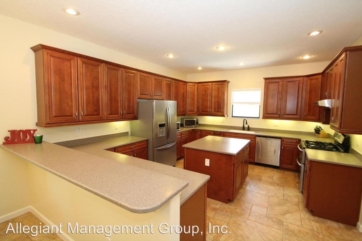 902 Hailey St - Photo 2 of 13