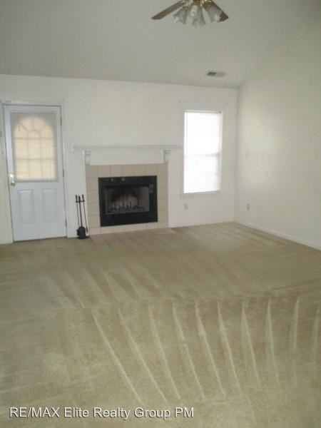 3004 Hunters Trail - Photo 2 of 10